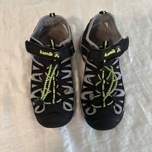 Kamik Boy's Crab sandal size 3 youth